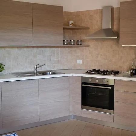 شقة In Mit Garten Und Grill بودوني